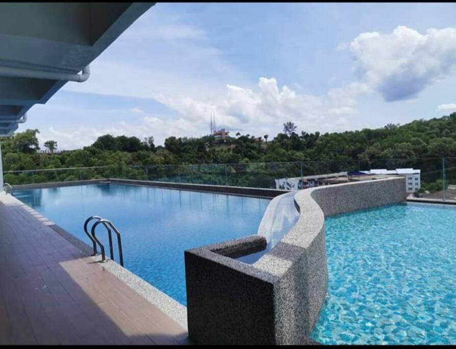 D'Medina @ Icon Residence กัวลาตรังกานู ภายนอก รูปภาพ